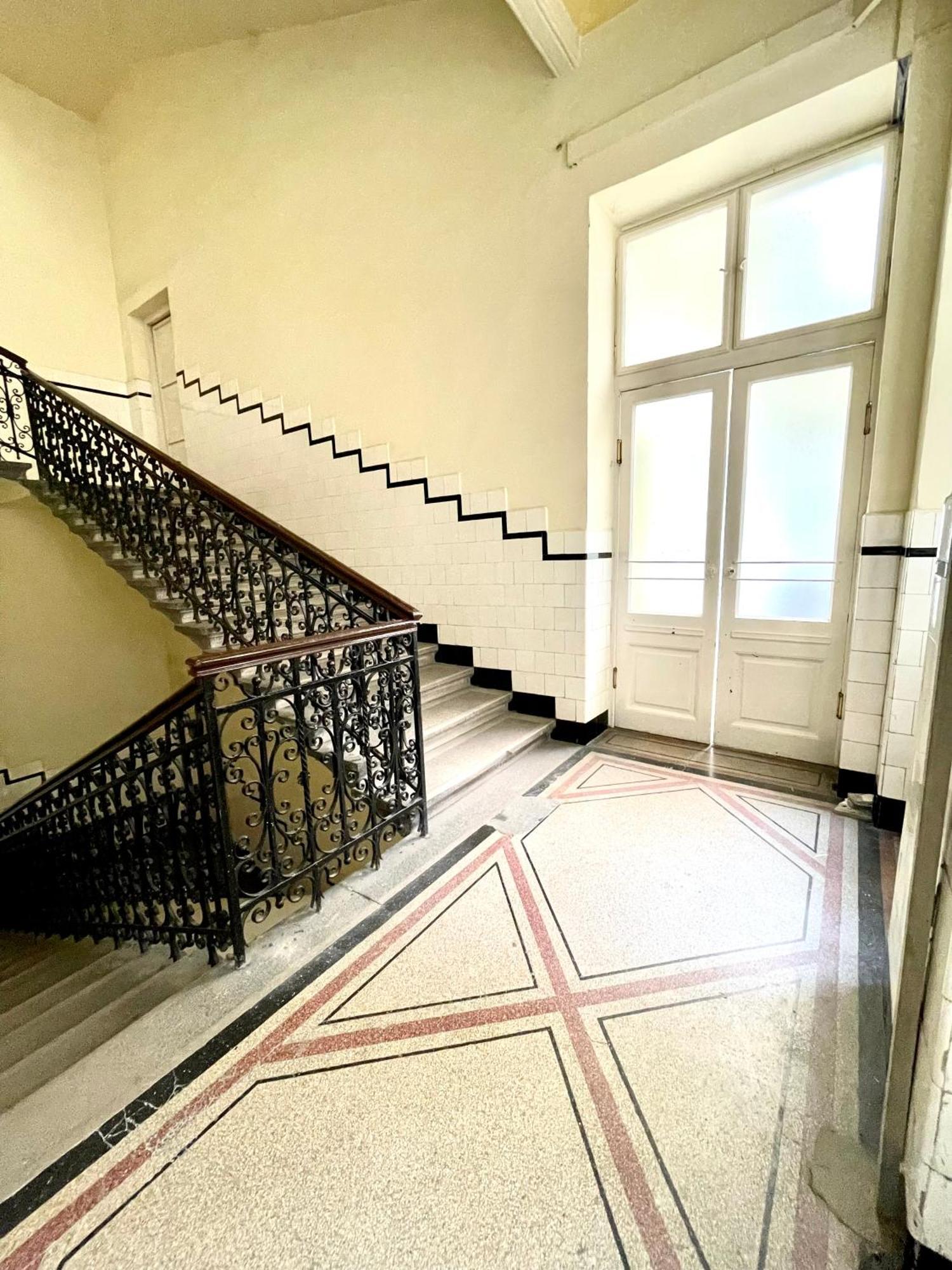 Amazing Swedish 3 Rooms Apartment In The City Center Budapest Eksteriør bilde